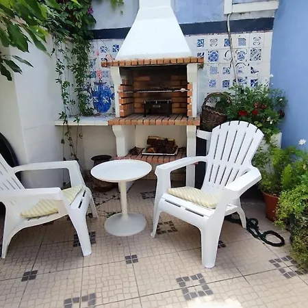 Your Big In Quiet Near Services And Metro Porto
