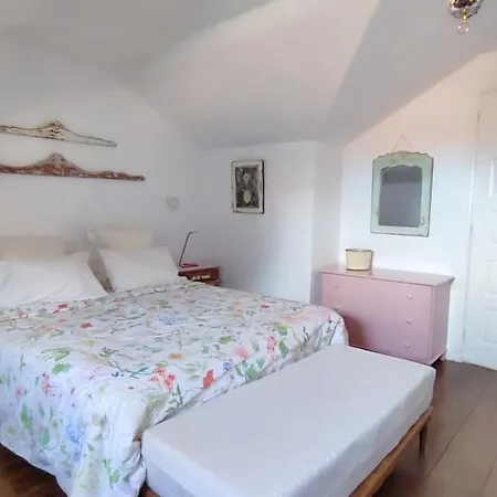 Your Big In Quiet Near Services And Metro Hébergement de vacances Oporto
